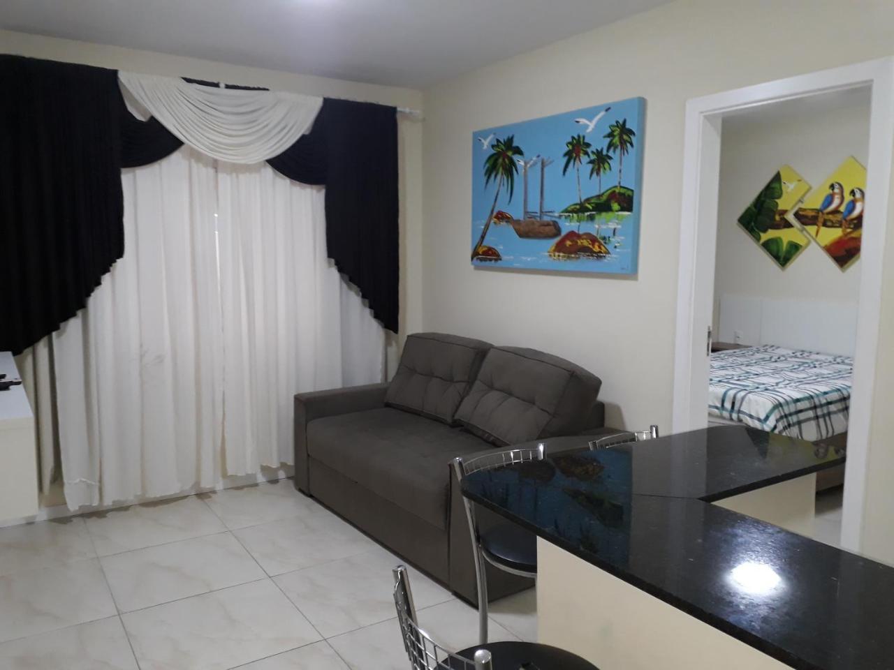 Otimo Apto. 180 Metros Da Praia Balneário Camboriú Exteriör bild