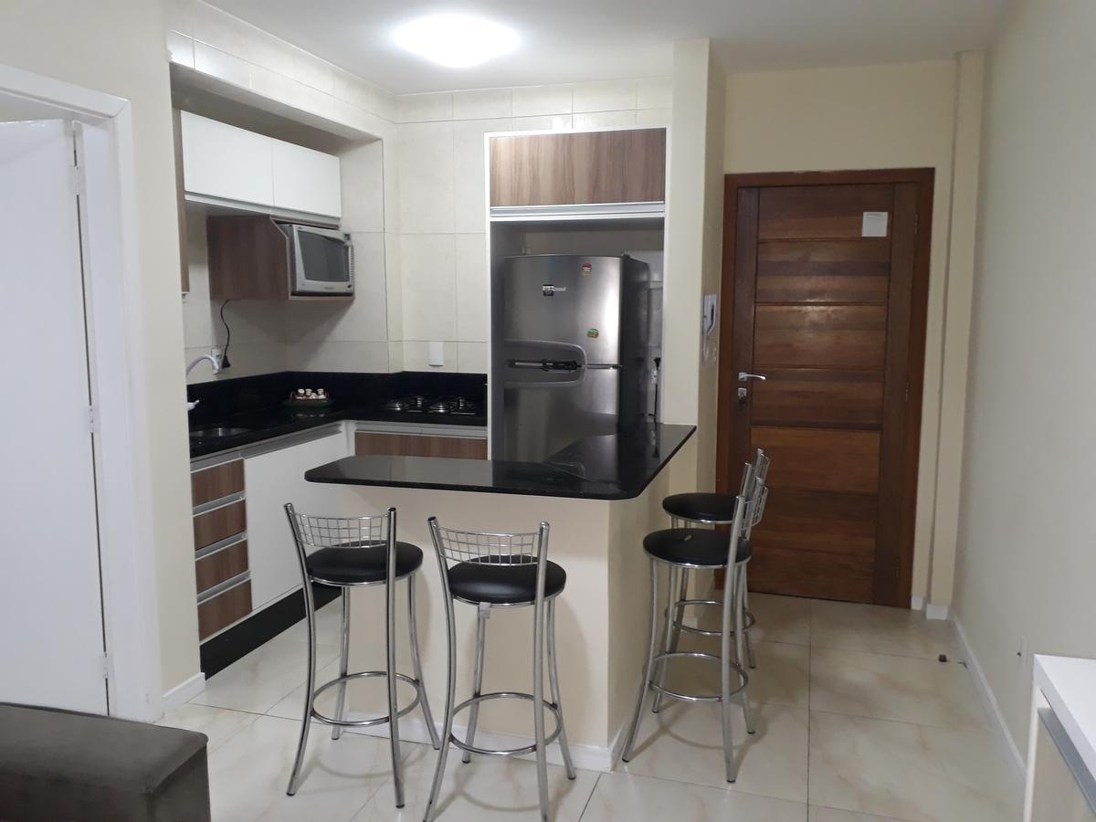 Otimo Apto. 180 Metros Da Praia Balneário Camboriú Exteriör bild
